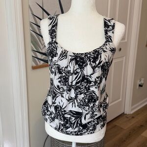White House Black Market Floral Top